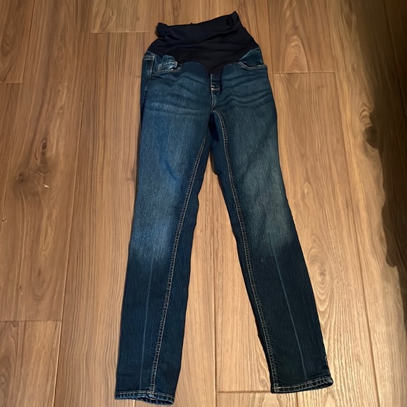 Maternity Bundle- Jeans, long sleeve striped shirt and 3/4 sleeve dress. - Picture 2 of 7